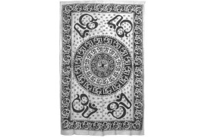 Tapestries, Curtains, Bags & Other Cloth Items
